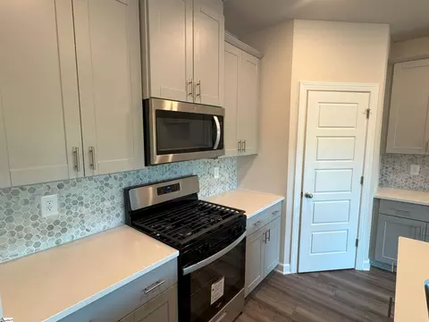 Kitchen - 544 Summit Vw, Moore, SC 29369 photo 1 of 4