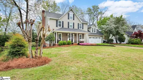 406 Woodway Dr, Greer, SC 29651