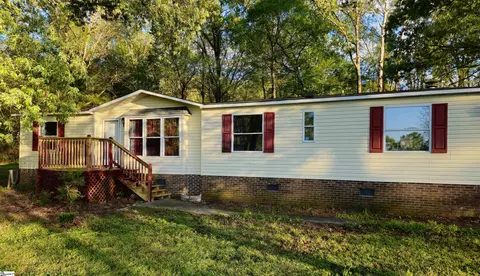 561 Relax St, Waterloo, SC 29384 photo 1