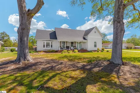 8090 Highway 14, Gray Court, SC 29645