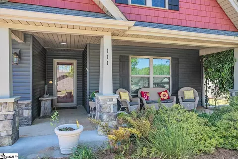 111 Windstone Dr, Greenwood, SC 29649