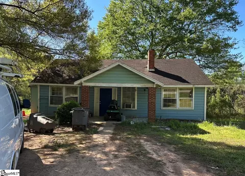 212 White Horse Road Ext, Greenville, SC 29605