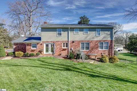 Exterior - 107 Laurel Rd, Greer, SC 29651 photo 4 of 6