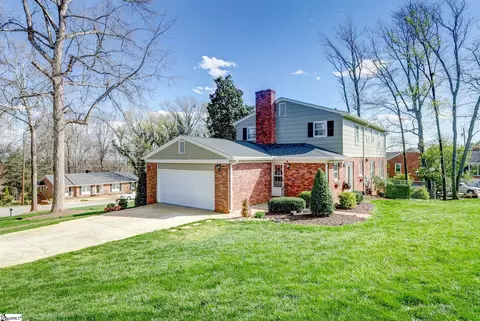 Exterior - 107 Laurel Rd, Greer, SC 29651 photo 3 of 6