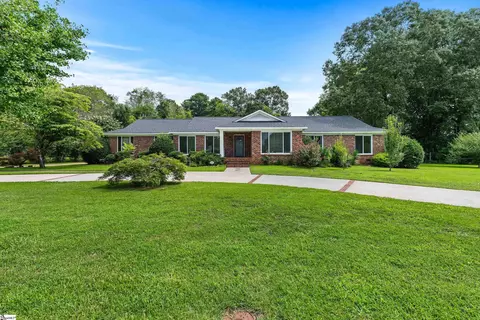510 Mellwood Dr, Piedmont, SC 29673