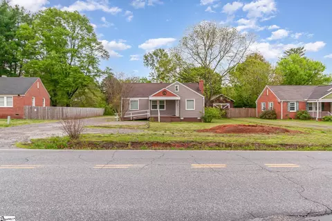 170 Gossett Rd, Spartanburg, SC 29307