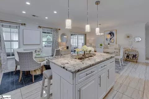 Kitchen - 402 Chartwell Dr, Greer, SC 29650 photo 4 of 4