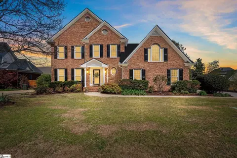 200 Winter Brook Ln, Simpsonville, SC 29681