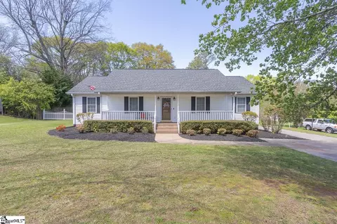 103 Linda Ln, Easley, SC 29642