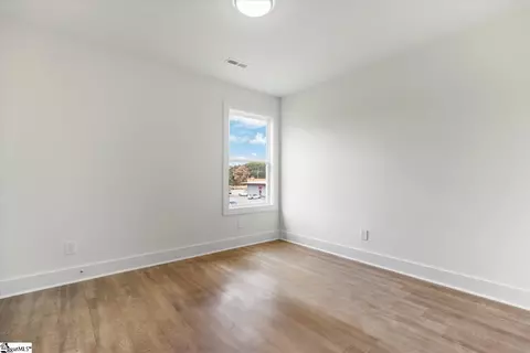 Bedroom - 141 Baileyview St, Greer, SC 29651 photo 8 of 10