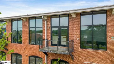 300 South St UNIT 208, Simpsonville, SC 29681