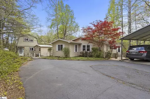 104 Henson Dr, Travelers Rest, SC 29690