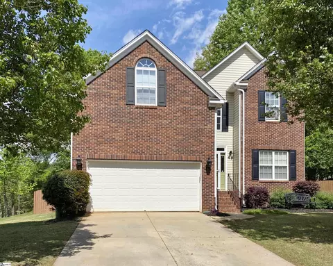 6 Bethglen Ct, Mauldin, SC 29662