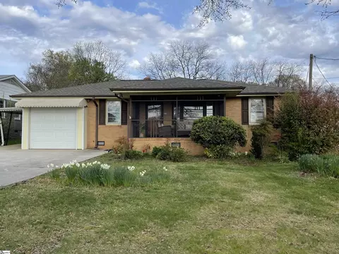 205 E Marion Rd, Greenville, SC 29617