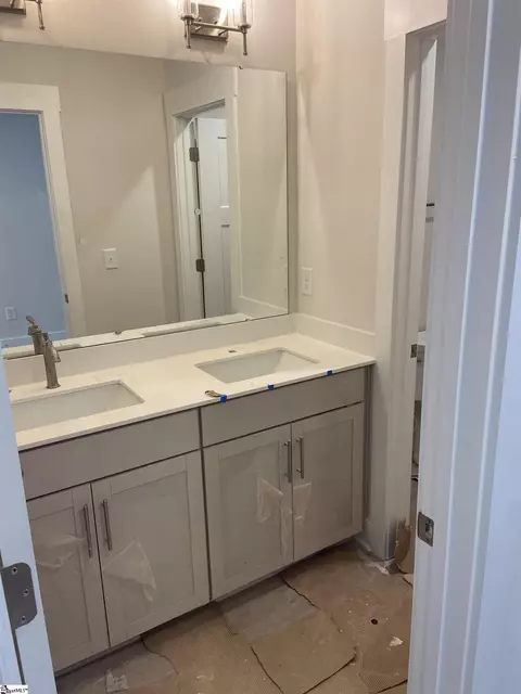 131 Founders Blvd, Central, SC 29630 photo 8