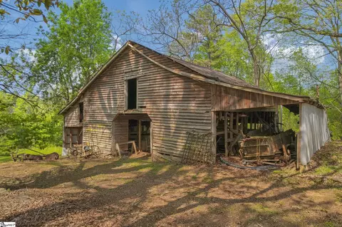 Exterior - 1988 Earls Bridge Rd, Easley, SC 29640 photo 9 of 12