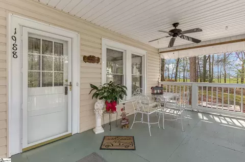 Exterior - 1988 Earls Bridge Rd, Easley, SC 29640 photo 5 of 12