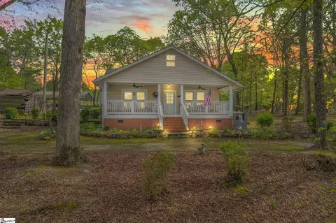 Exterior - 1988 Earls Bridge Rd, Easley, SC 29640 photo 3 of 12
