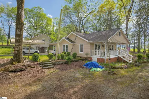 Exterior - 1988 Earls Bridge Rd, Easley, SC 29640 photo 1 of 12