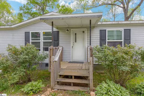 2018 Earls Bridge Rd, Easley, SC 29640 photo 6
