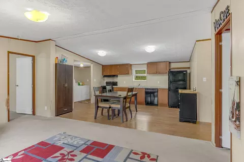 2018 Earls Bridge Rd, Easley, SC 29640 photo 7