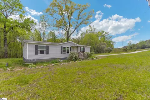 2018 Earls Bridge Rd, Easley, SC 29640 photo 2
