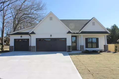 Exterior - 60 Dendy St, Pelzer, SC 29669 photo 7 of 7