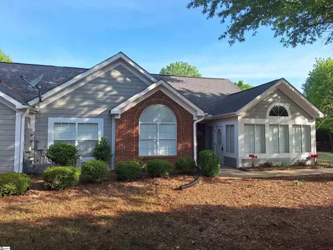 1003 Heritage Club Dr, Greenville, SC 29615