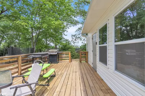 Exterior - 203 Oakfield Ave, Easley, SC 29640 photo 7 of 7