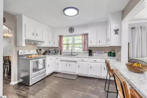 Kitchen - 203 Oakfield Ave, Easley, SC 29640 photo 2 of 2