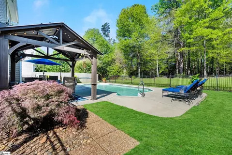 Exterior - 220 Kylemore Ln, Greer, SC 29650 photo 2 of 12