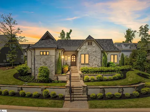 213 Saluda Run Dr, Piedmont, SC 29673