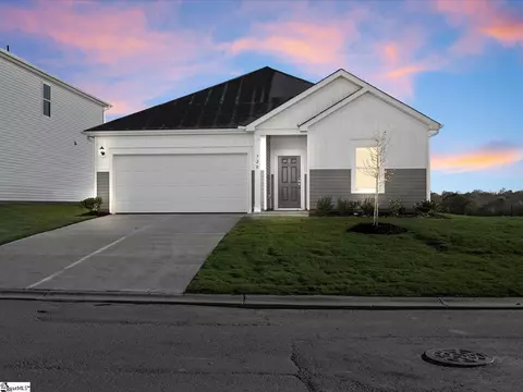 720 Penfold Pointe Pointe, Wellford, SC 29385