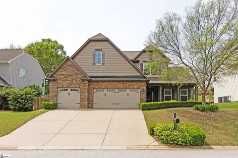 166 Chandler Crest Ct, Greer, SC 29651