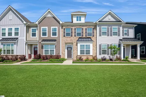 105 Sothel Ct, Greer, SC 29651