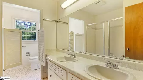 Bath - 153 Dewey Rd, Greer, SC 29651 photo 5 of 5
