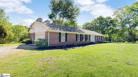 Exterior - 153 Dewey Rd, Greer, SC 29651 photo 7 of 8