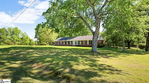 Exterior - 153 Dewey Rd, Greer, SC 29651 photo 6 of 8