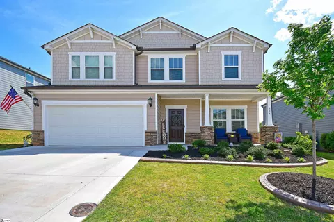 304 River Otter Rd, Simpsonville, SC 29680