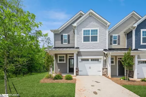 408 Rosser Pl, Travelers Rest, SC 29690