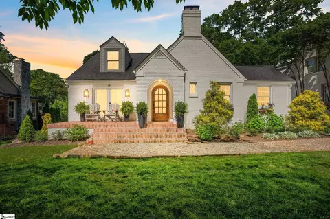 118 Lanneau Dr, Greenville, SC 29605