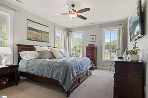 Bedroom - 325 Flatrock Rd, Honea Path, SC 29654 photo 1 of 5