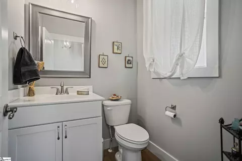 Bath - 325 Flatrock Rd, Honea Path, SC 29654 photo 1 of 4