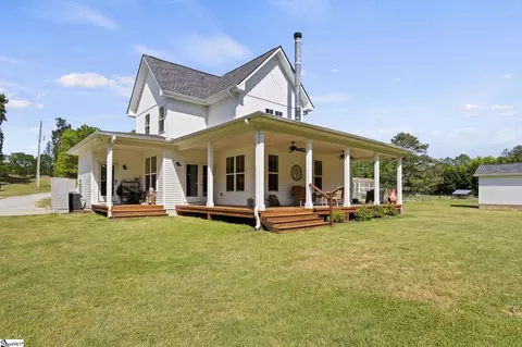 Exterior - 325 Flatrock Rd, Honea Path, SC 29654 photo 3 of 6