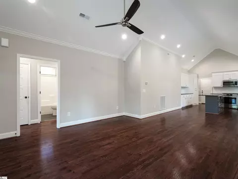 Other - 208 E Bearden St, Greer, SC 29651 photo 2 of 10