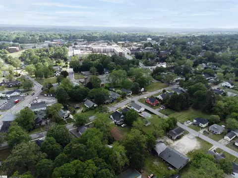 View/Area - 208 E Bearden St, Greer, SC 29651 photo 2 of 2