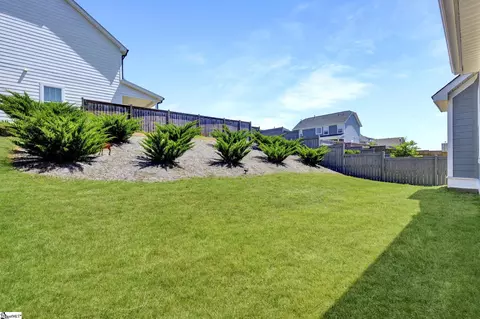 Exterior - 303 Townsend Ave, Greer, SC 29651 photo 6 of 9