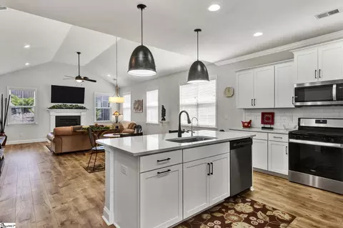 Kitchen - 303 Townsend Ave, Greer, SC 29651 photo 2 of 5