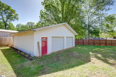 311 Longview Ter, Easley, SC 29642 photo 3