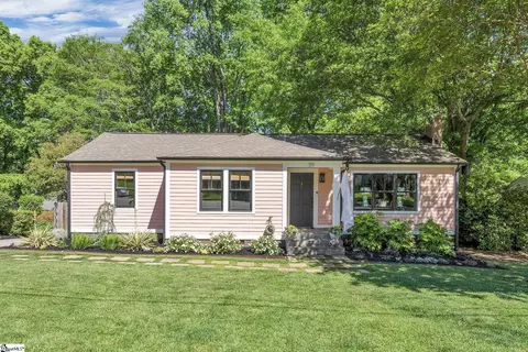 311 Ridgecrest Dr, Greenville, SC 29609